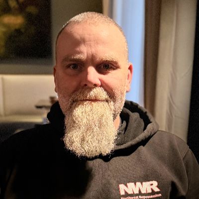 Nathan Gottshalk headshot